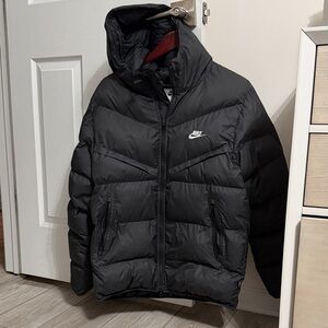 Nike Men's Storm Fit Black Puffer Jacket